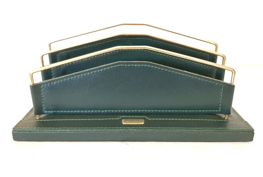 Porte lettres en cuir vert vintage