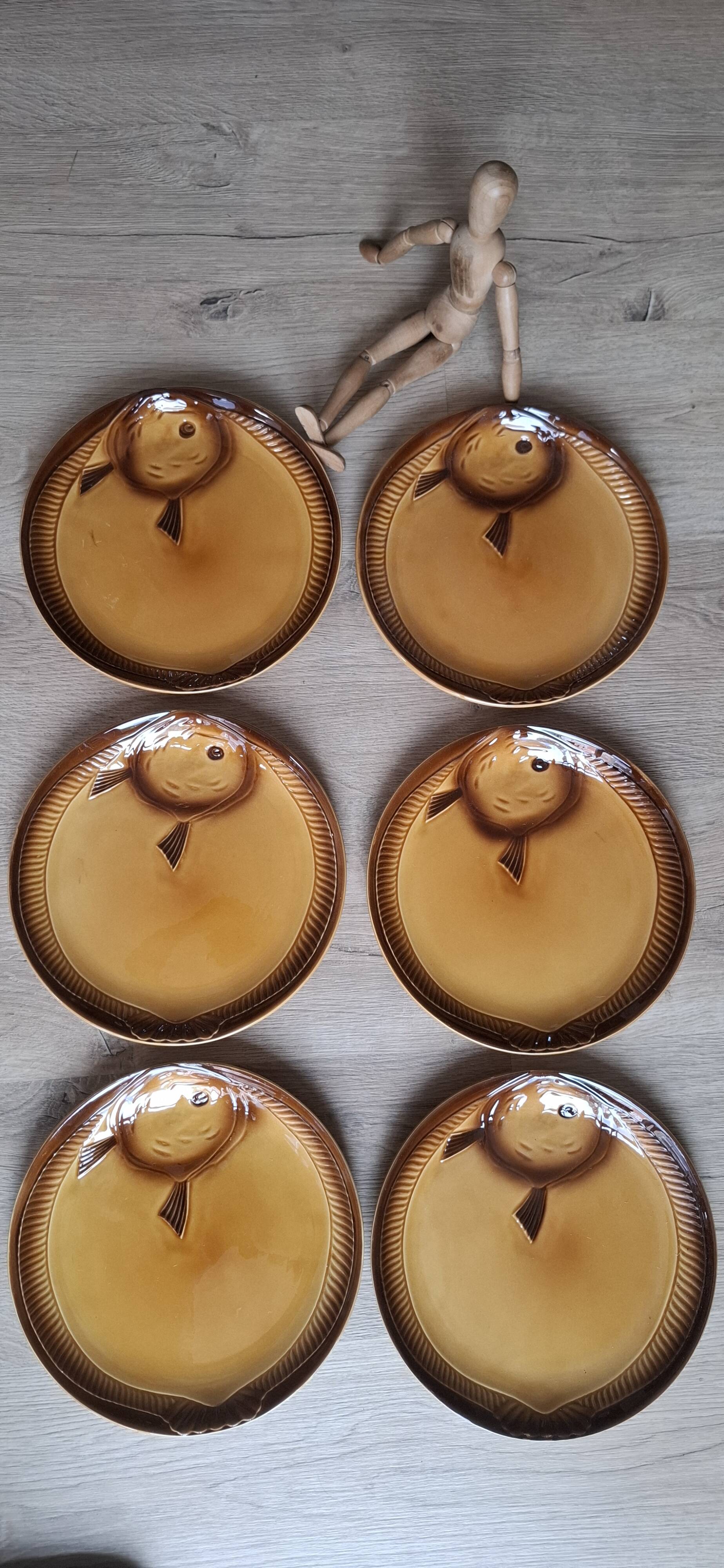 Set of 6 fish plates from Moulin des Loups