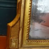 Louis XVI mirror (eighteenth century) in gilded stucco wood H 80 cm