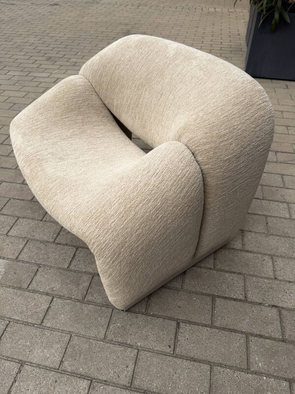 2x Artifort Groovy F598 Pierre Paulin, Pierre Frey: Chenille Igor (Sable)