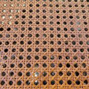 Table basse en merisier, verre et cannage