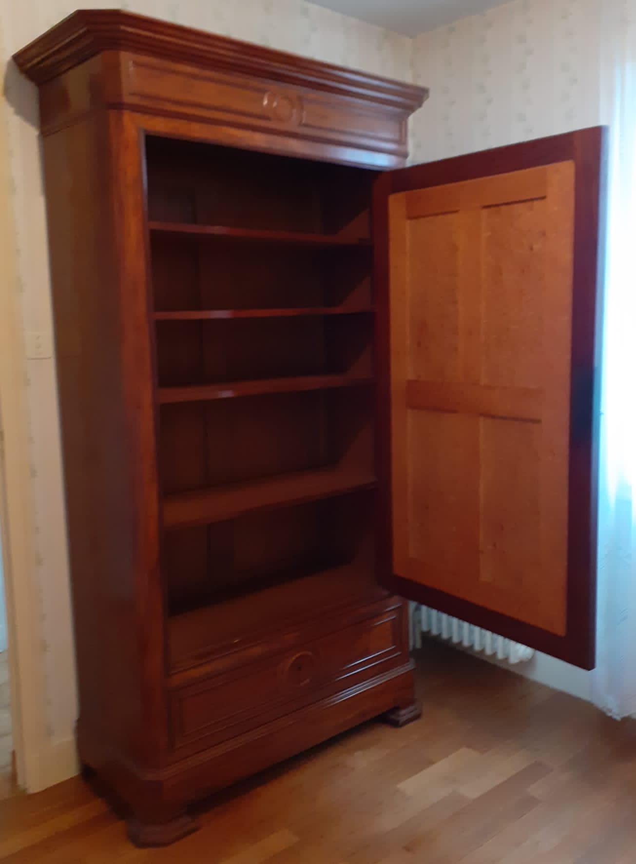 Armoire à glace en acajou