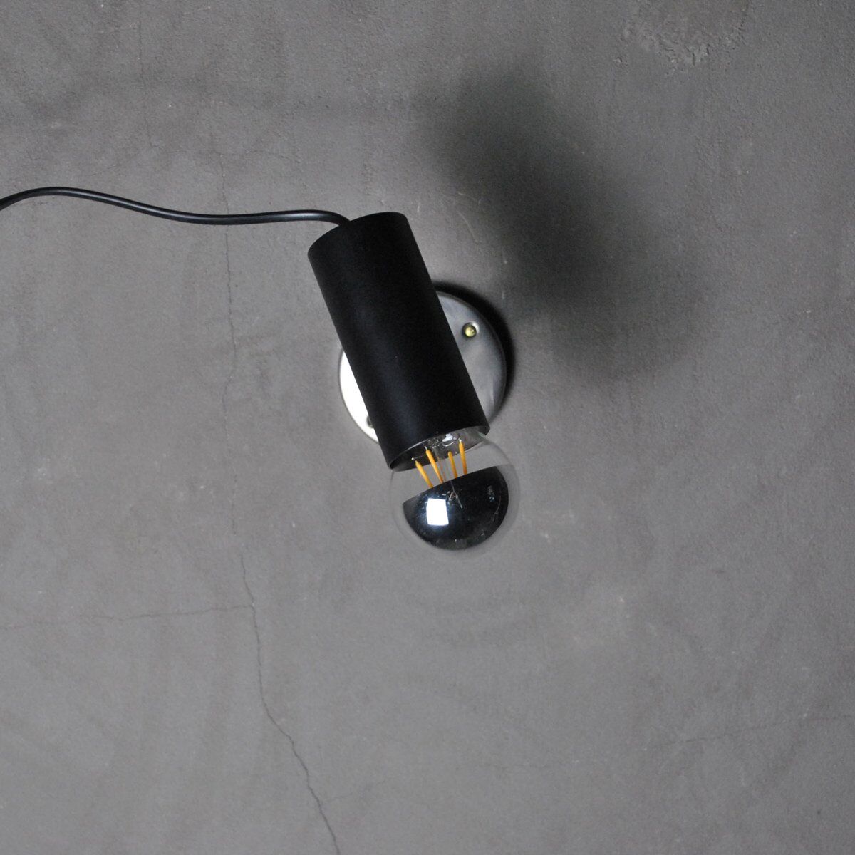 Stilnovo wall lights, 1960s, set of 2