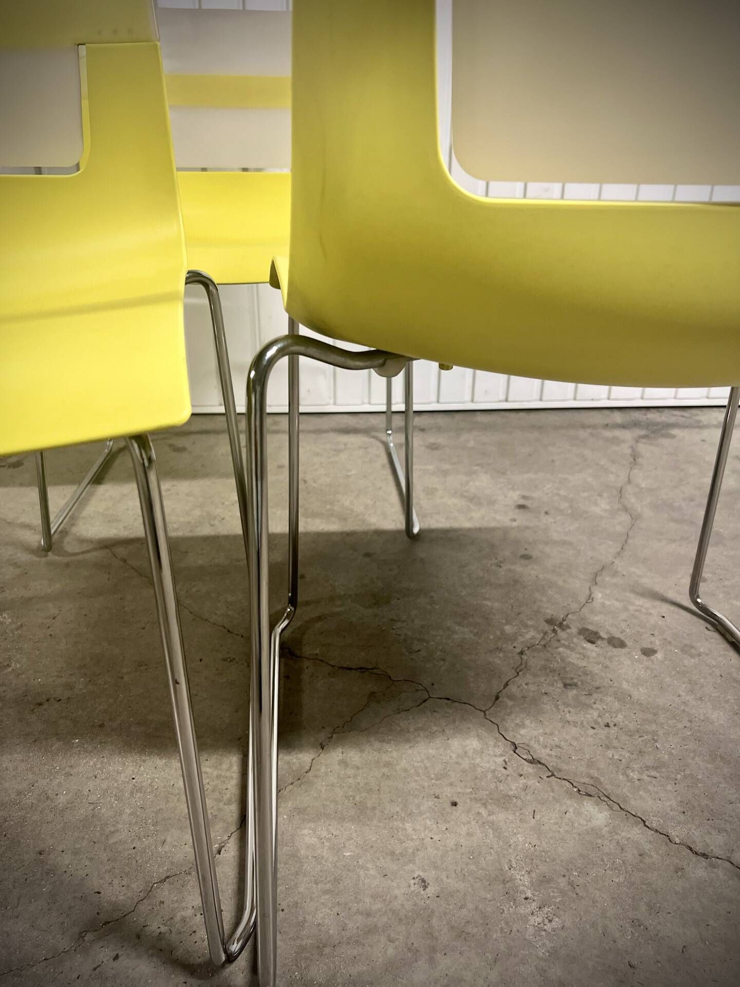 Chaises design jaune et chrome Chaise - Otto B&B Italia– vintage / déc