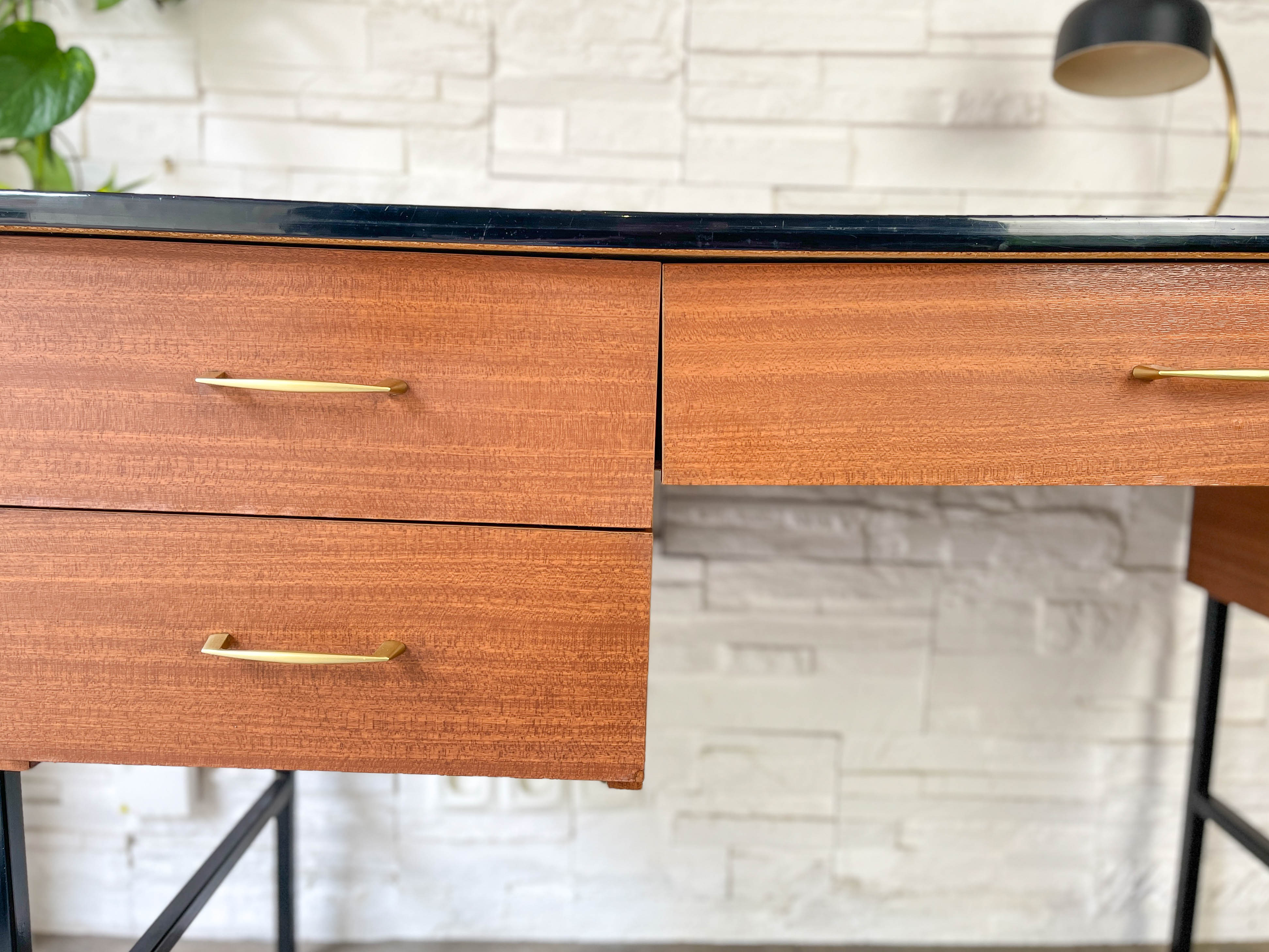 Vintage desk in Formica, 1960