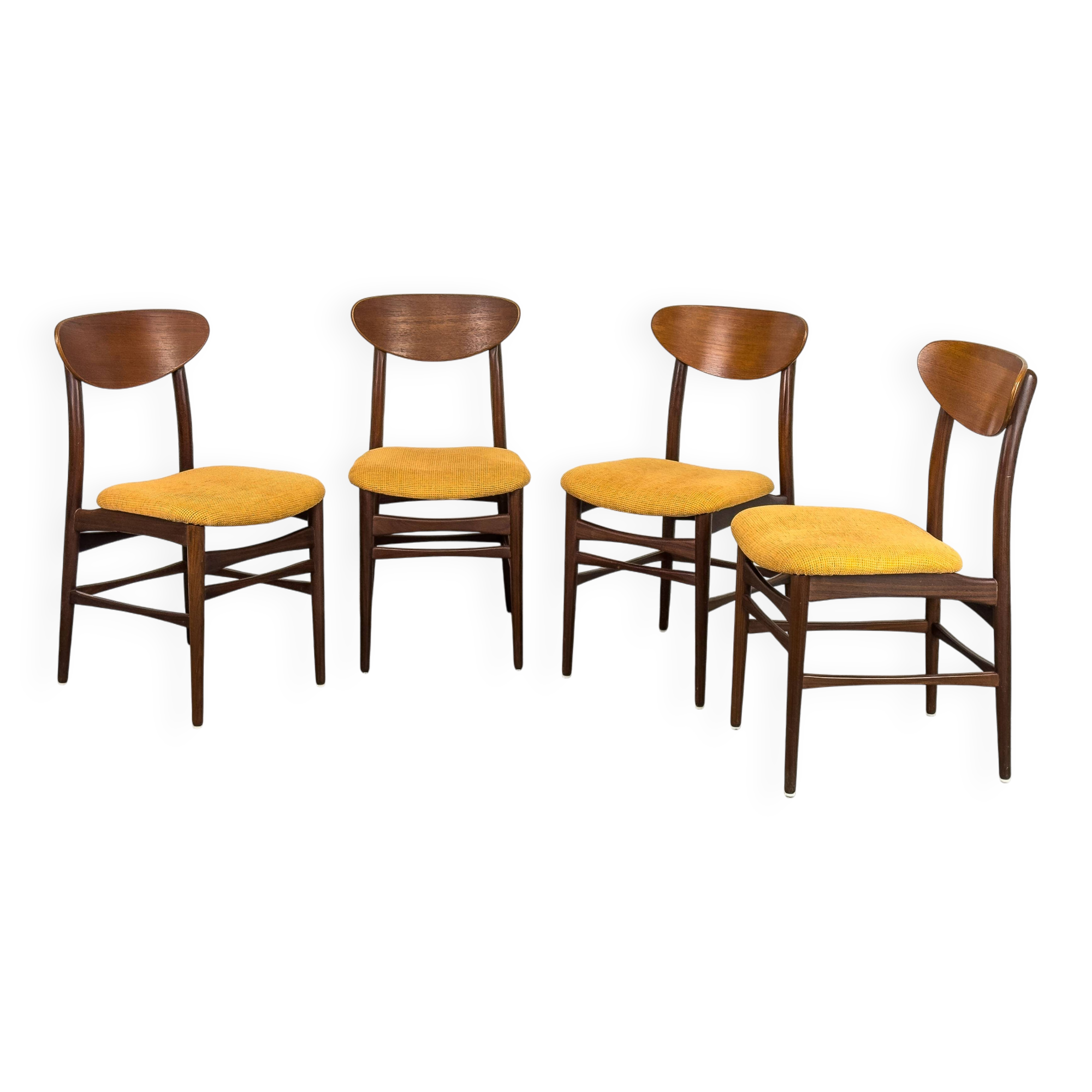 Lot de 4 chaises de salle à manger, années 1960