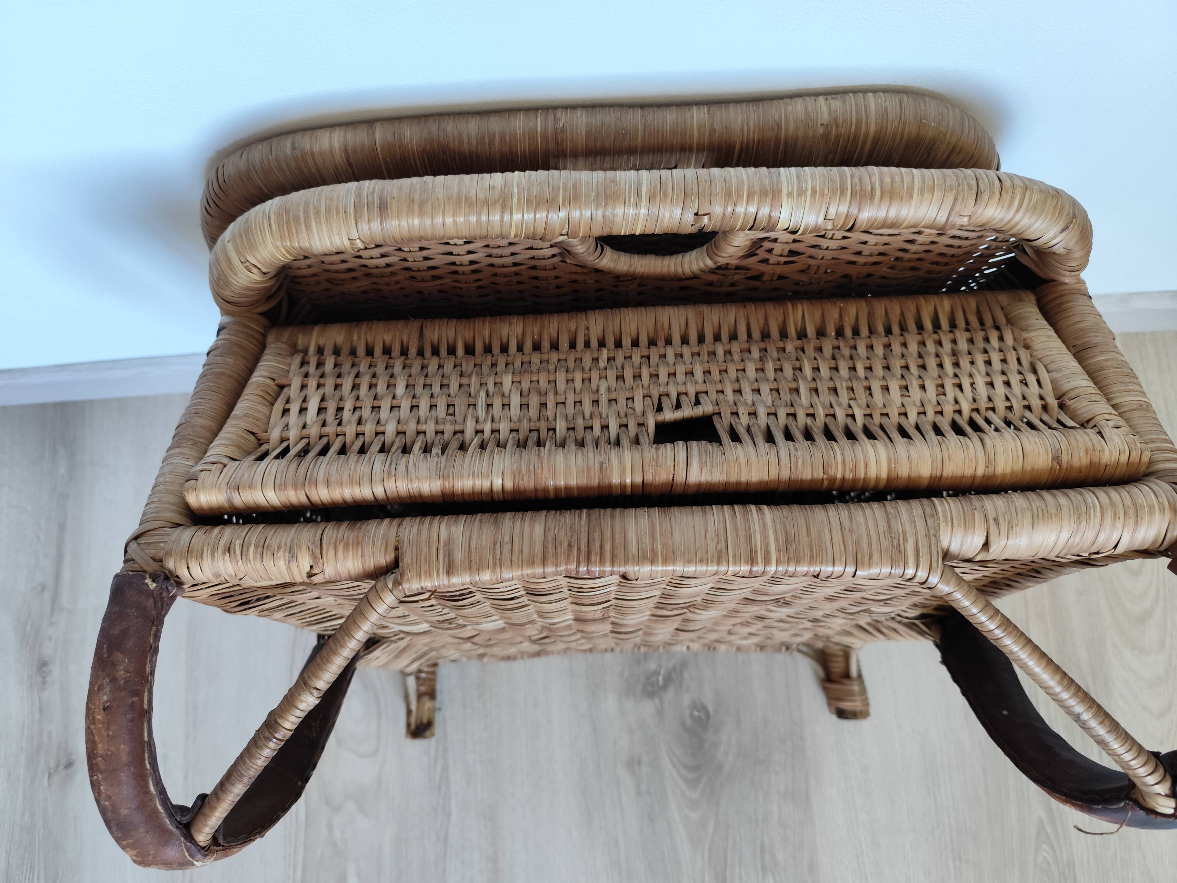 Vintage rattan folding picnic chair