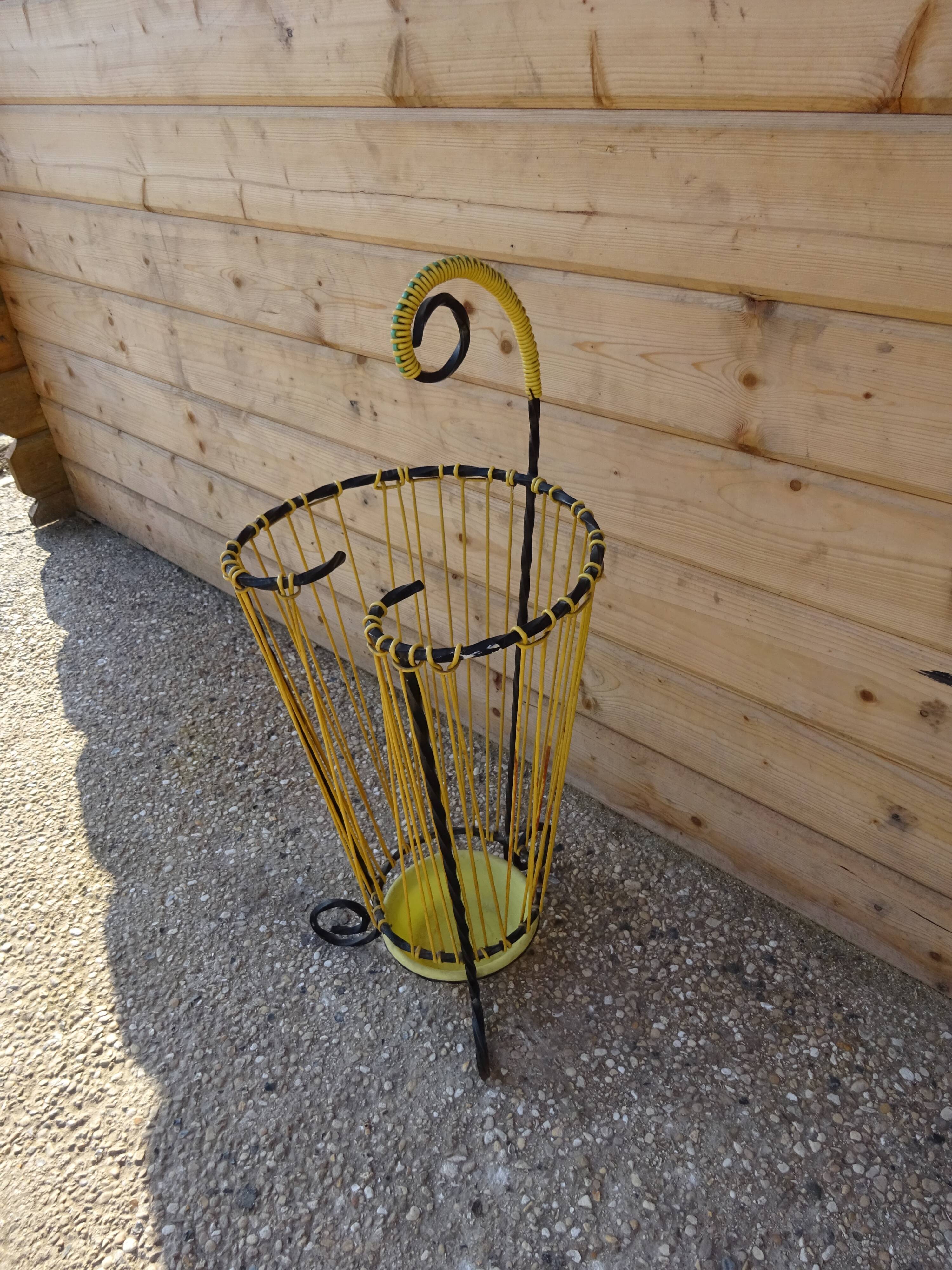 Umbrella holder