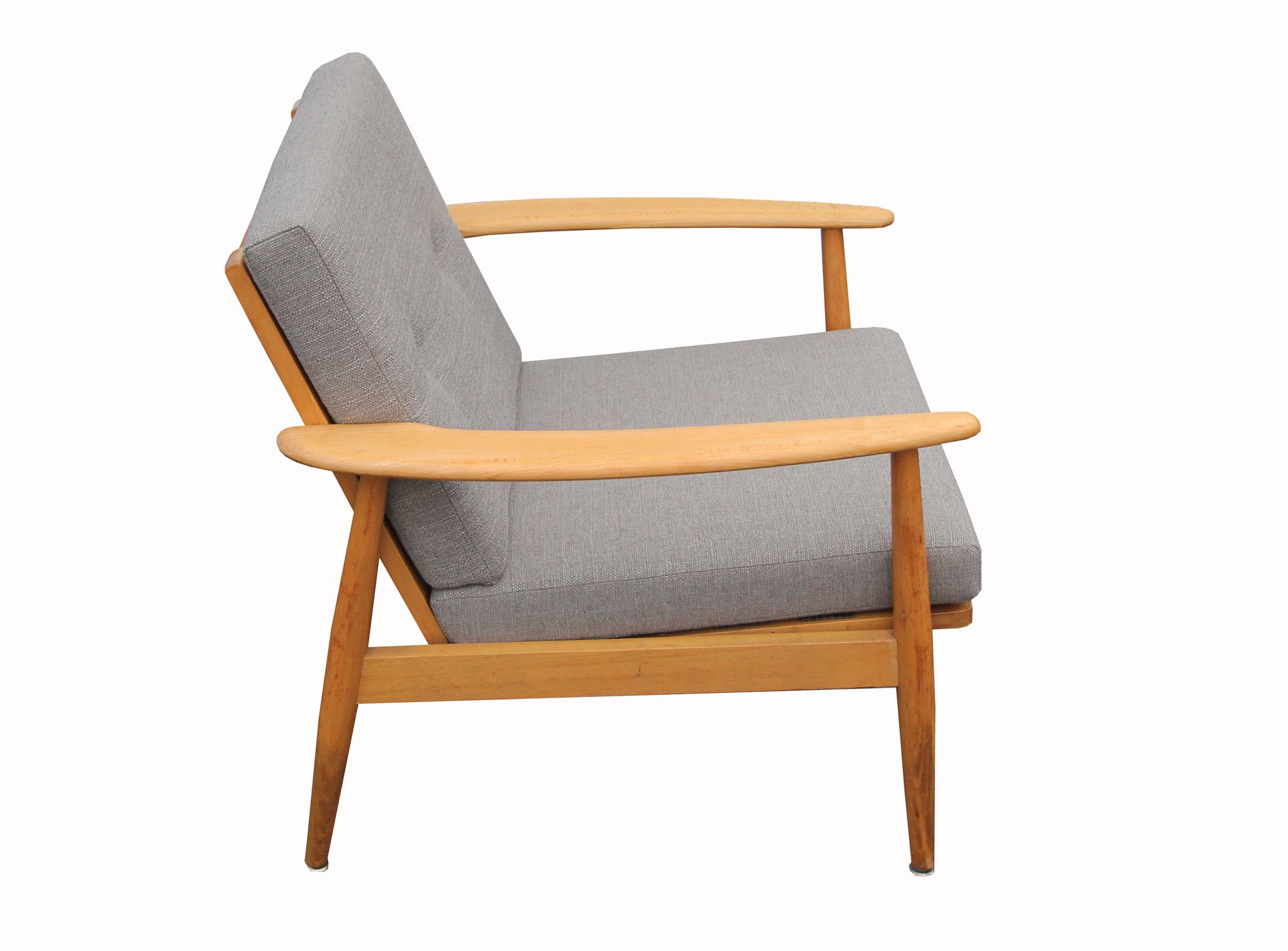Fauteuil des années 60 en gris