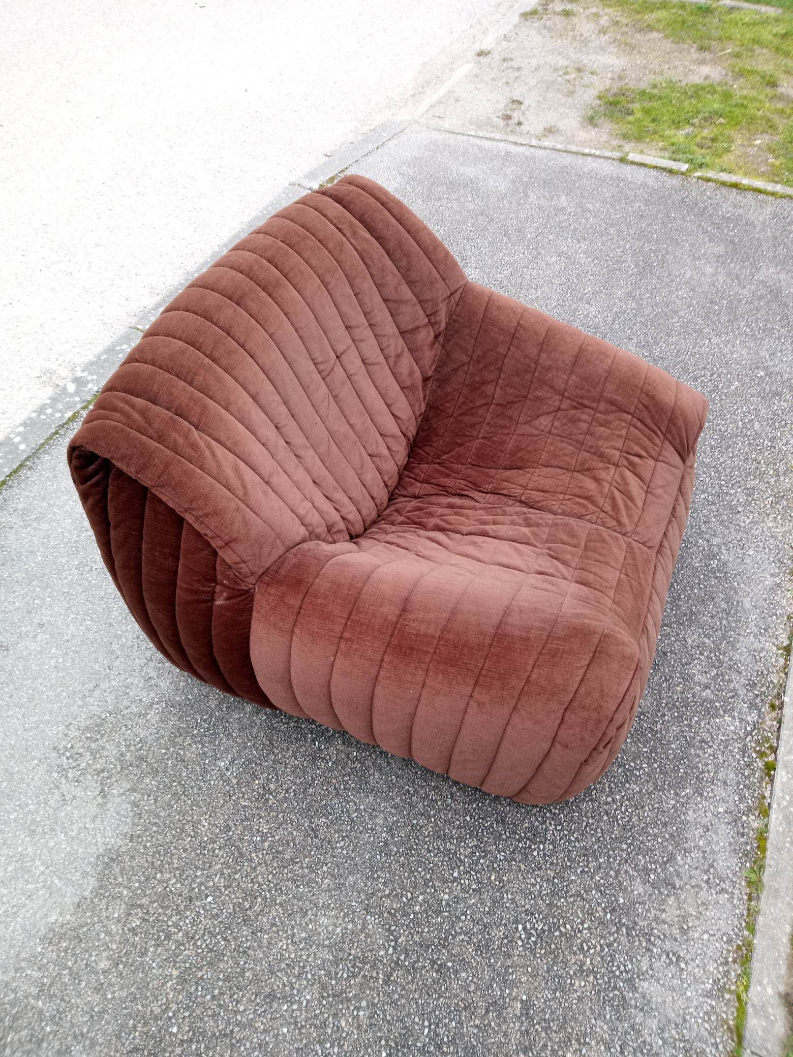 Chauffeuse 'sandra' par Anne Hieronimus pour Cinna, 1977