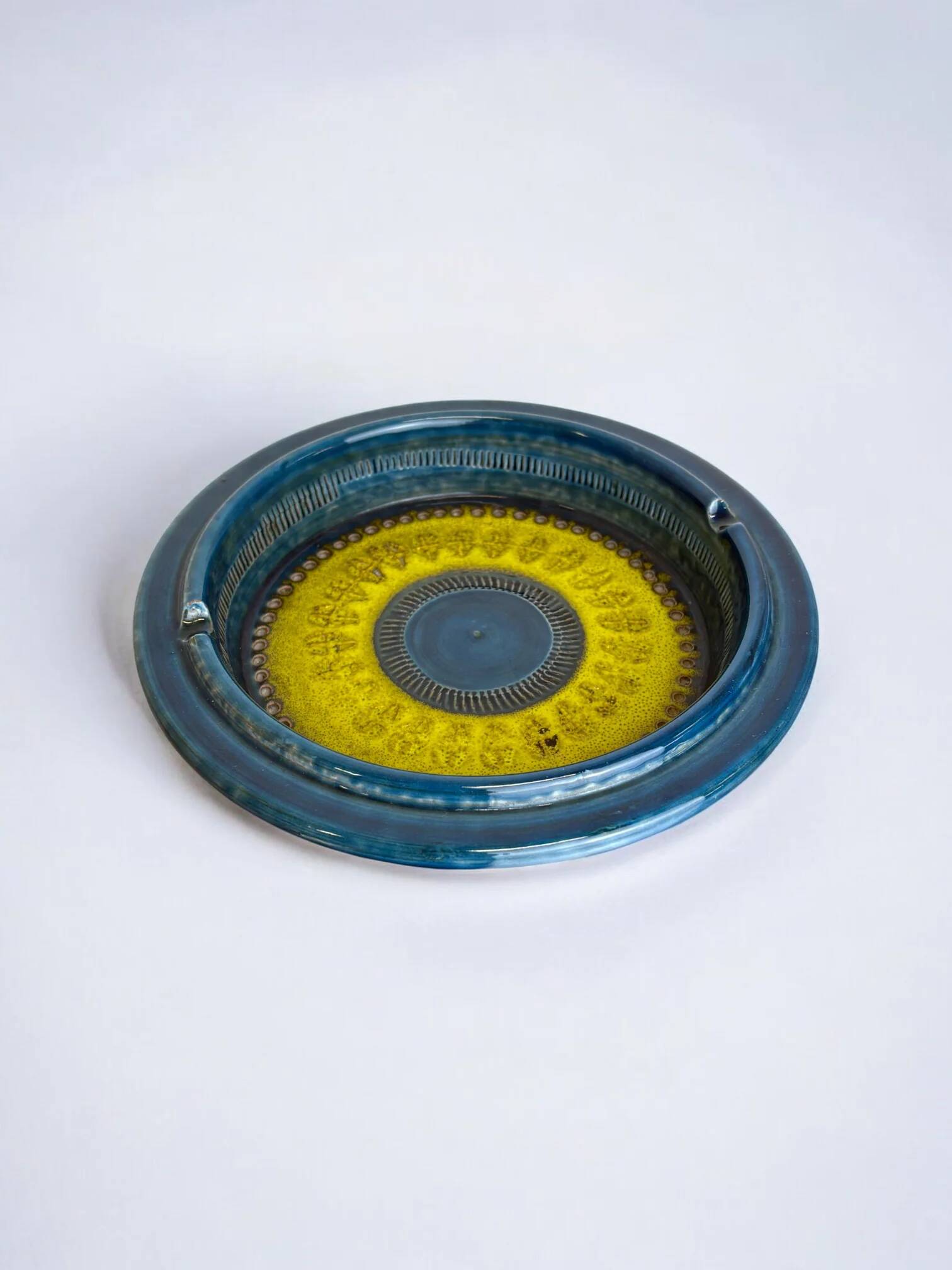 Ceramic ashtray by Aldo Londi for Bitossi, Italy, 1960s
