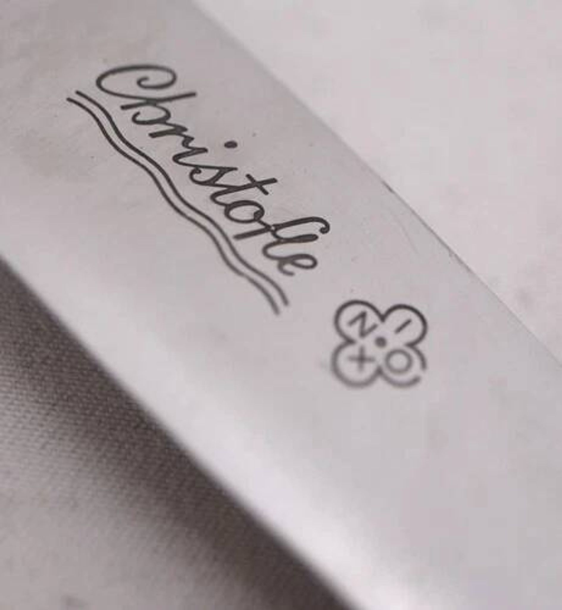 Christofle Rubans, 10 dessert knives, dessert, cheese, silver-plated metal.