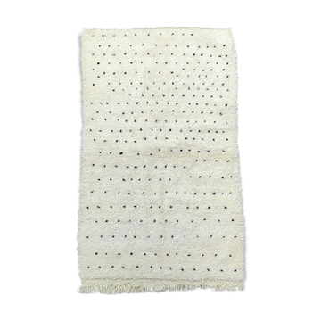 Tapis bohème pois noirs 105x175 cm