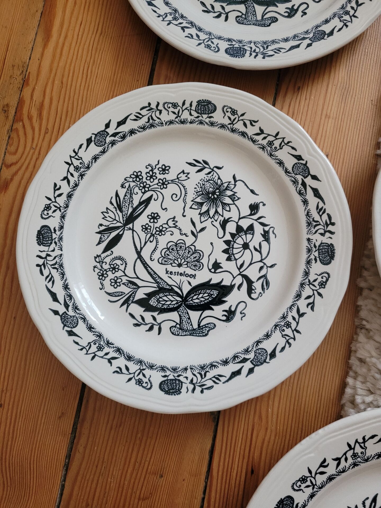 Lot de 5 assiettes à dessert Kesteloot