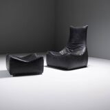 Stunning lounge chair The Rock in black leather by Gerard Van Den Berg - Montis