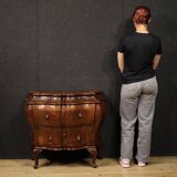 Venetian dresser in wood from the 20th century