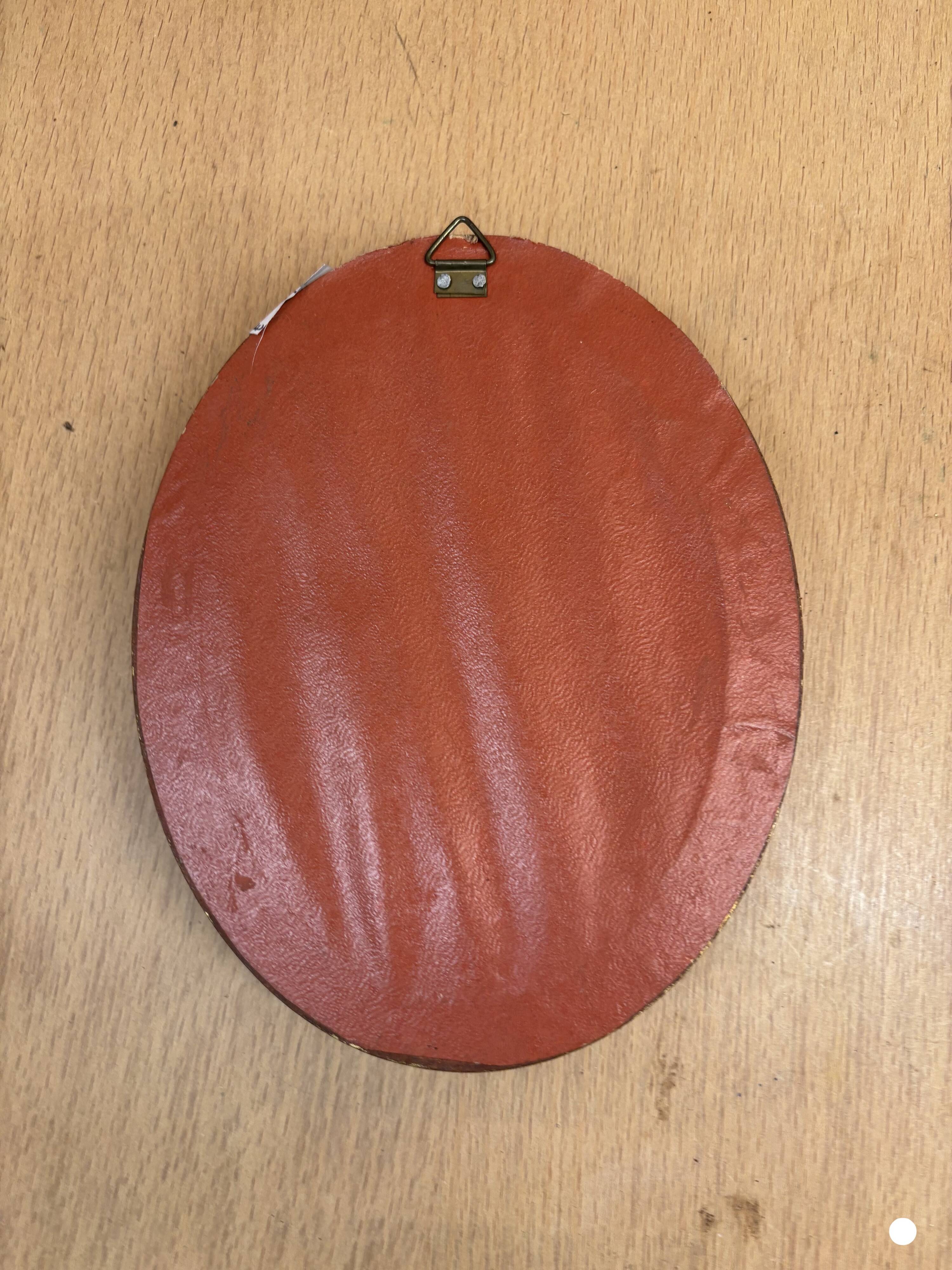 Small woman portrait frame