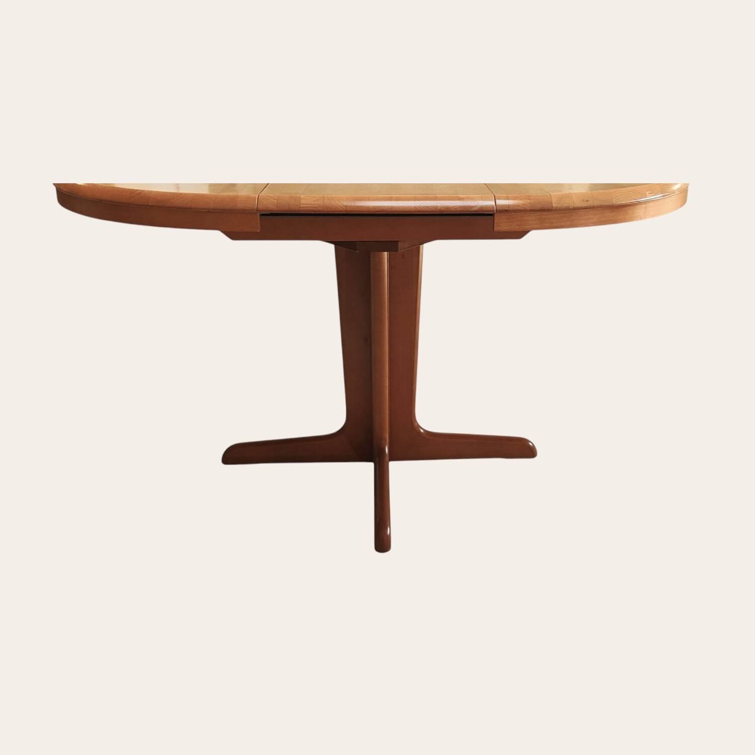 Extendable dining table, 70s