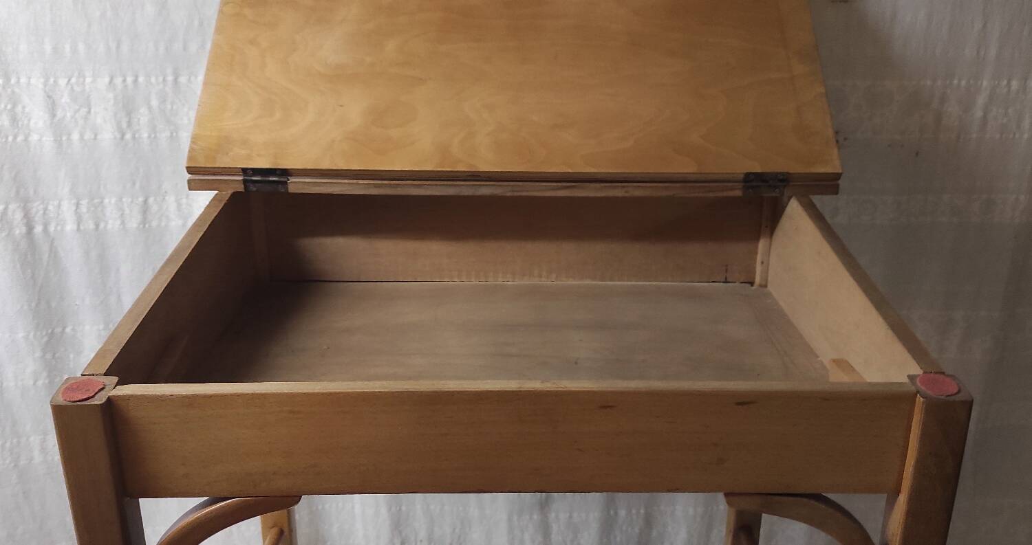 Wooden children's desk and chair - mid-20th century