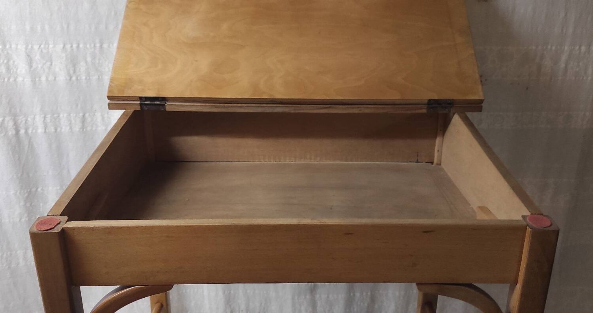 Bureau et chaise pour enfant en bois - mid. XXéme