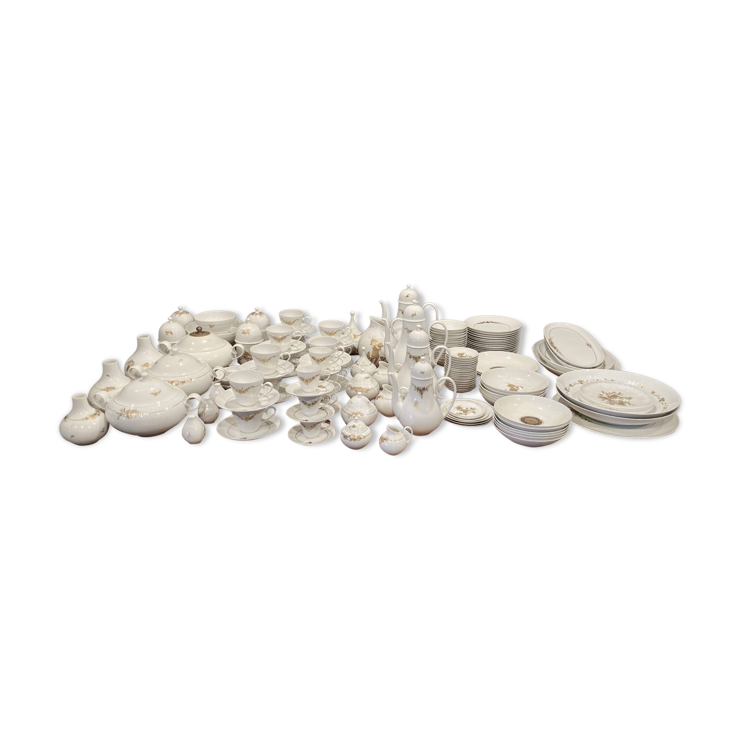 Service porcelain 145 pieces design "bjorn winnblad" 1950.