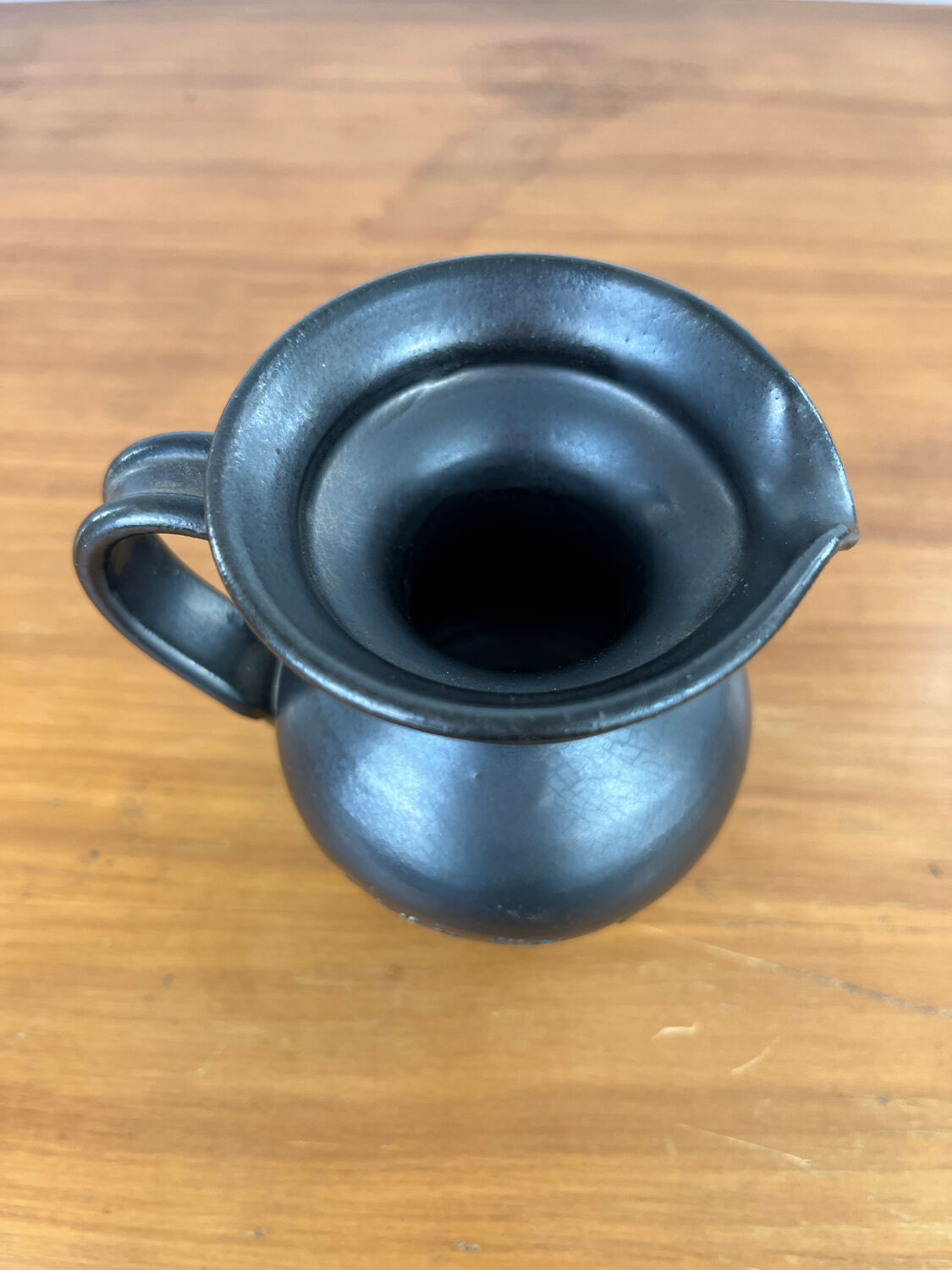 Pitcher Jean Marais black ceramic