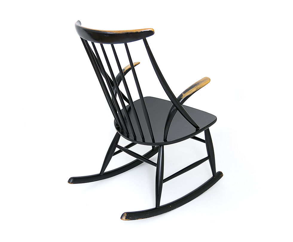 Rocking chair design Illum Wikkelso For Niels Eilersen