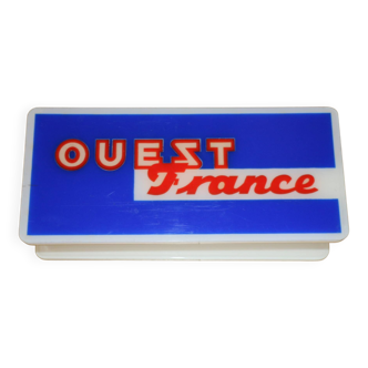 Advertising door handle “Ouest France”