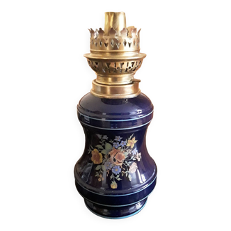 Oil lamp