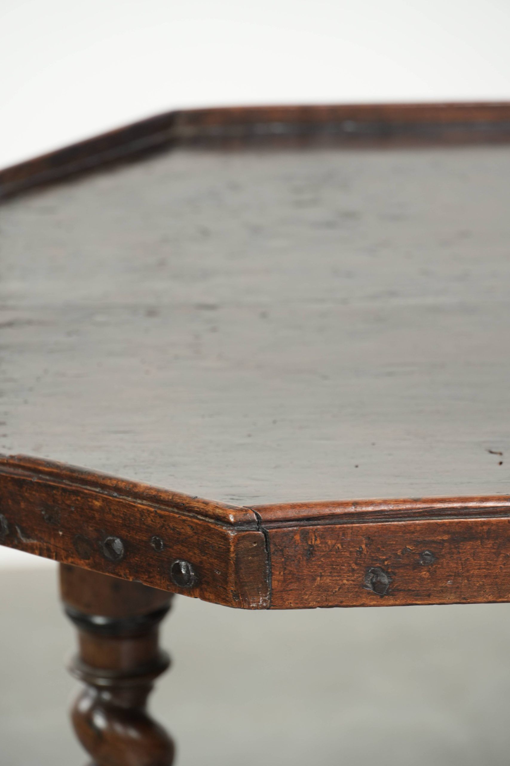 Antique English walnut side/center table with turned legs from around 1680