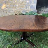 Baumann round extendable table