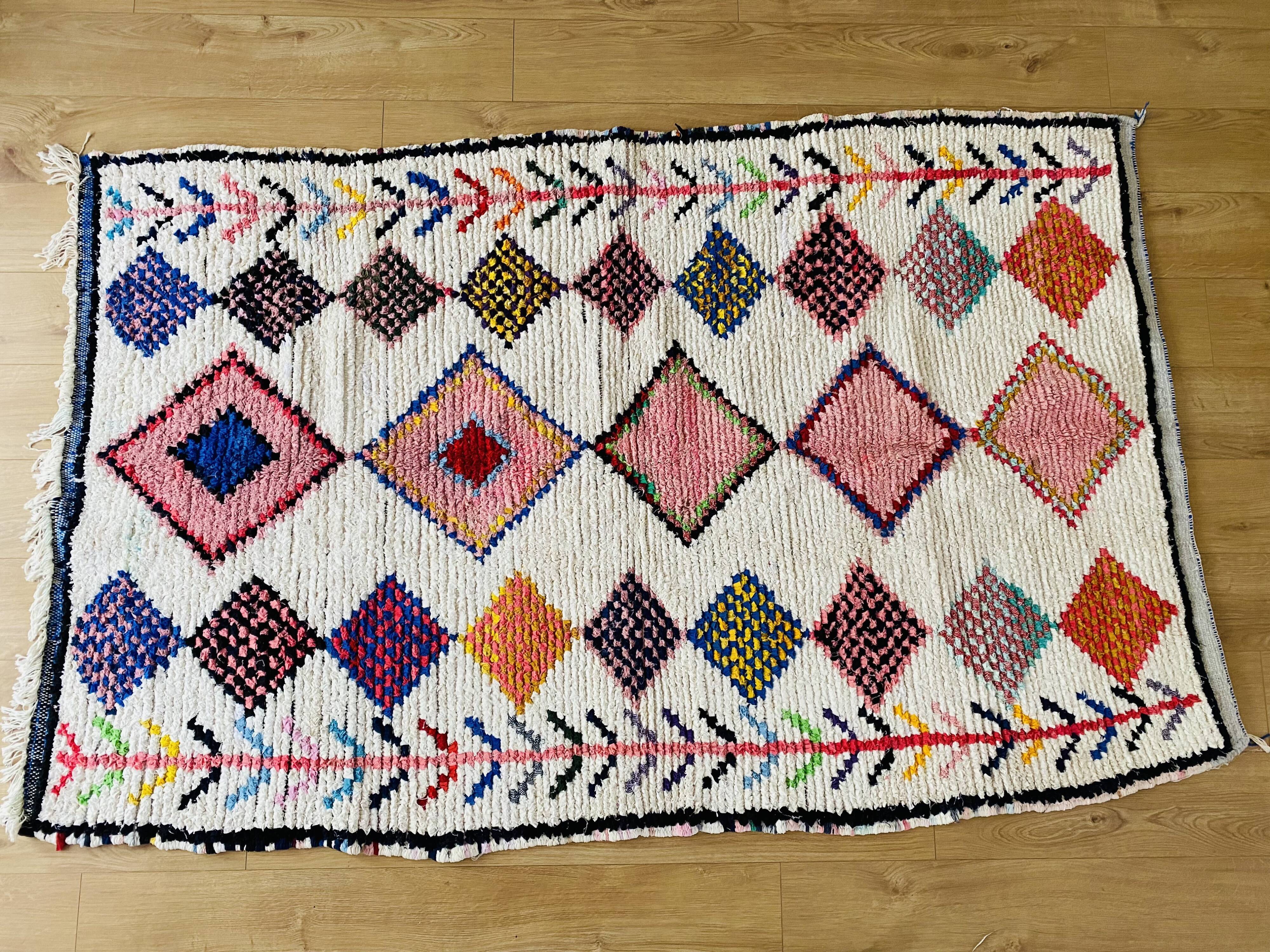 Berber carpet Boucherouite diamonds 138x230