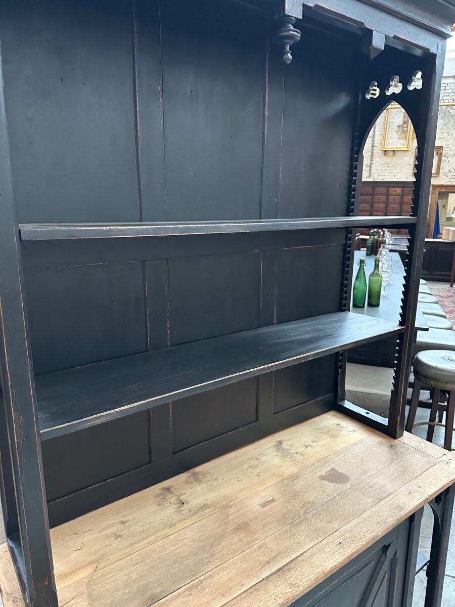 Black patinated bar back