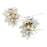 Pair of Hollywood Regency flower sconces in white glass and brass. Italy