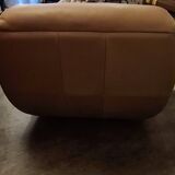 Individual leather armchair