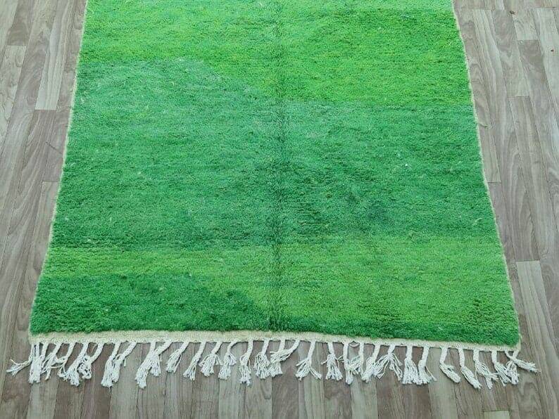 Handmade pure wool Moroccan rug, green, size 1.5/2.5 m.