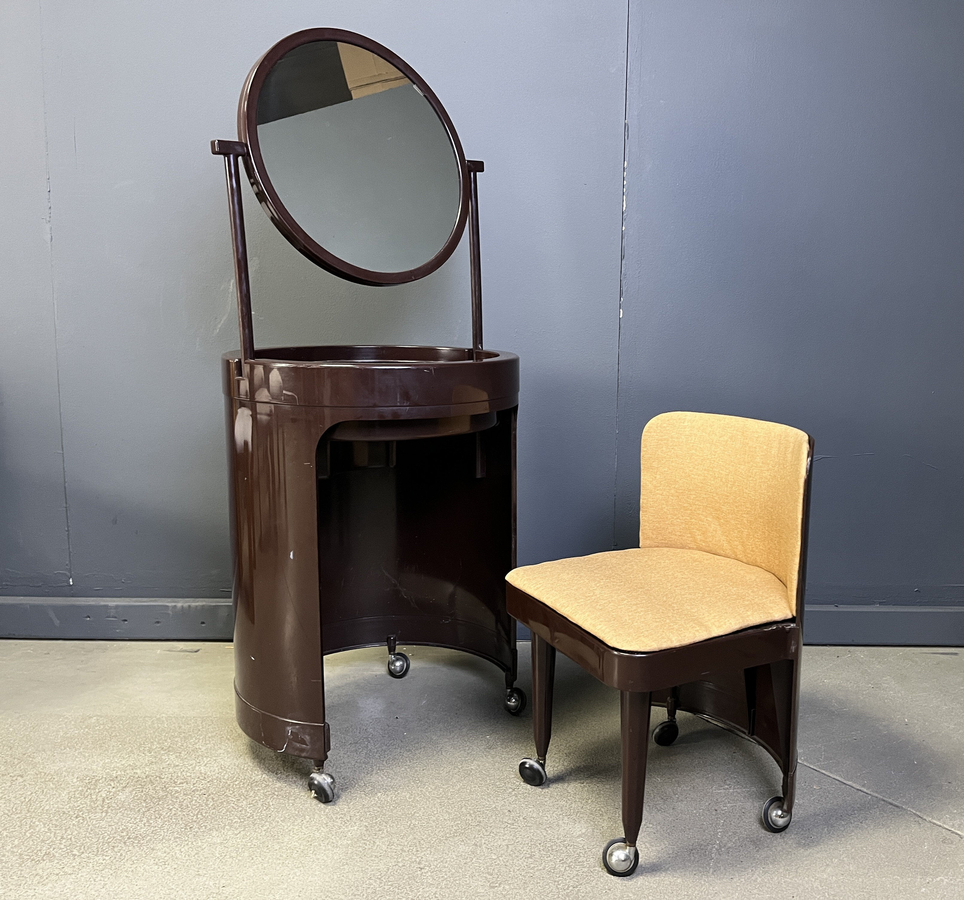 Silvi vanity table on wheels and chair from Studio Kastilia, 1970s, set of 2