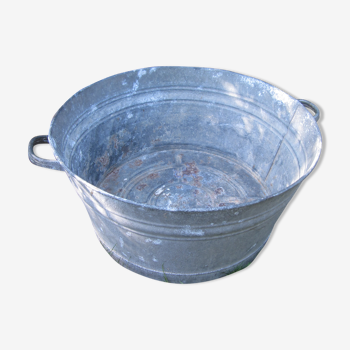 Bassine ancienne en zinc