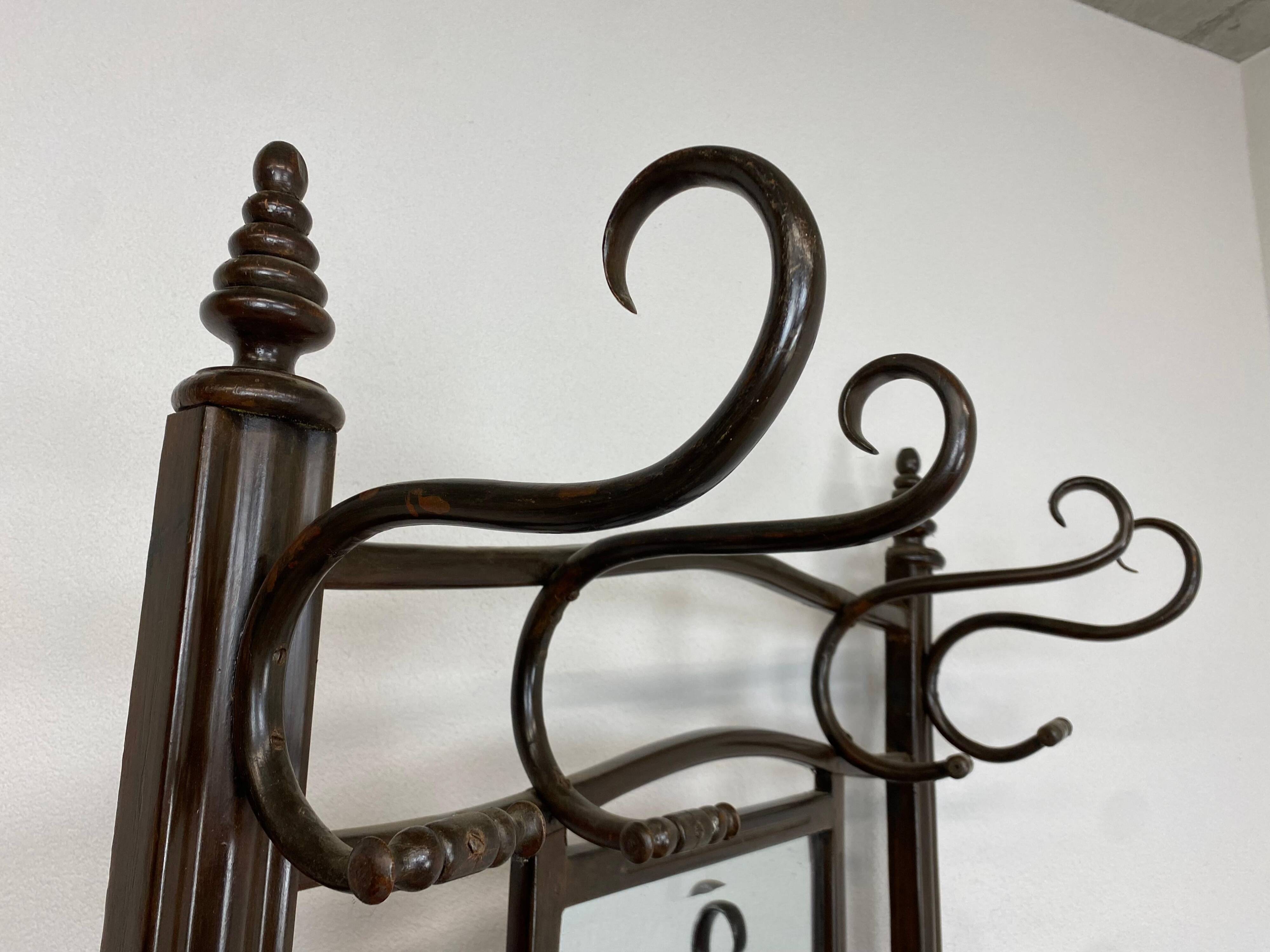 Curved wooden coat rack no. 1082 by J&J Kohn