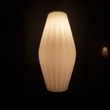 Suspension en verre plissé en teck 70
