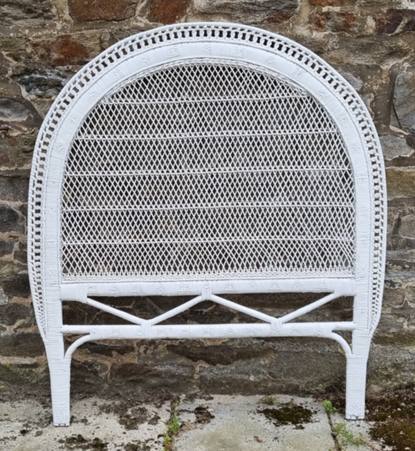 Tête de lit en bambou, rotin et osier