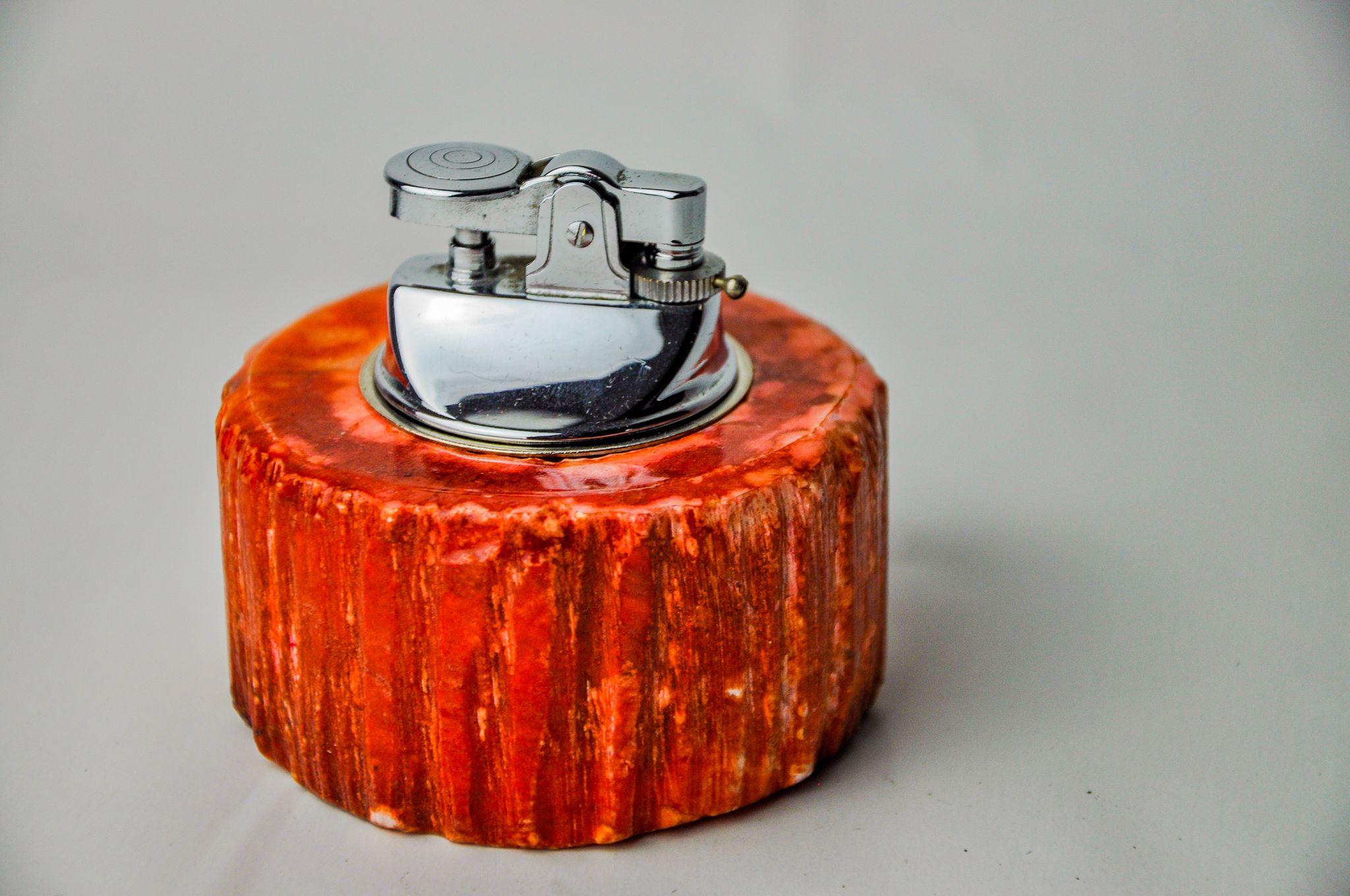 Red alabaster lighter by Romano Bianchi, Italy, 1970