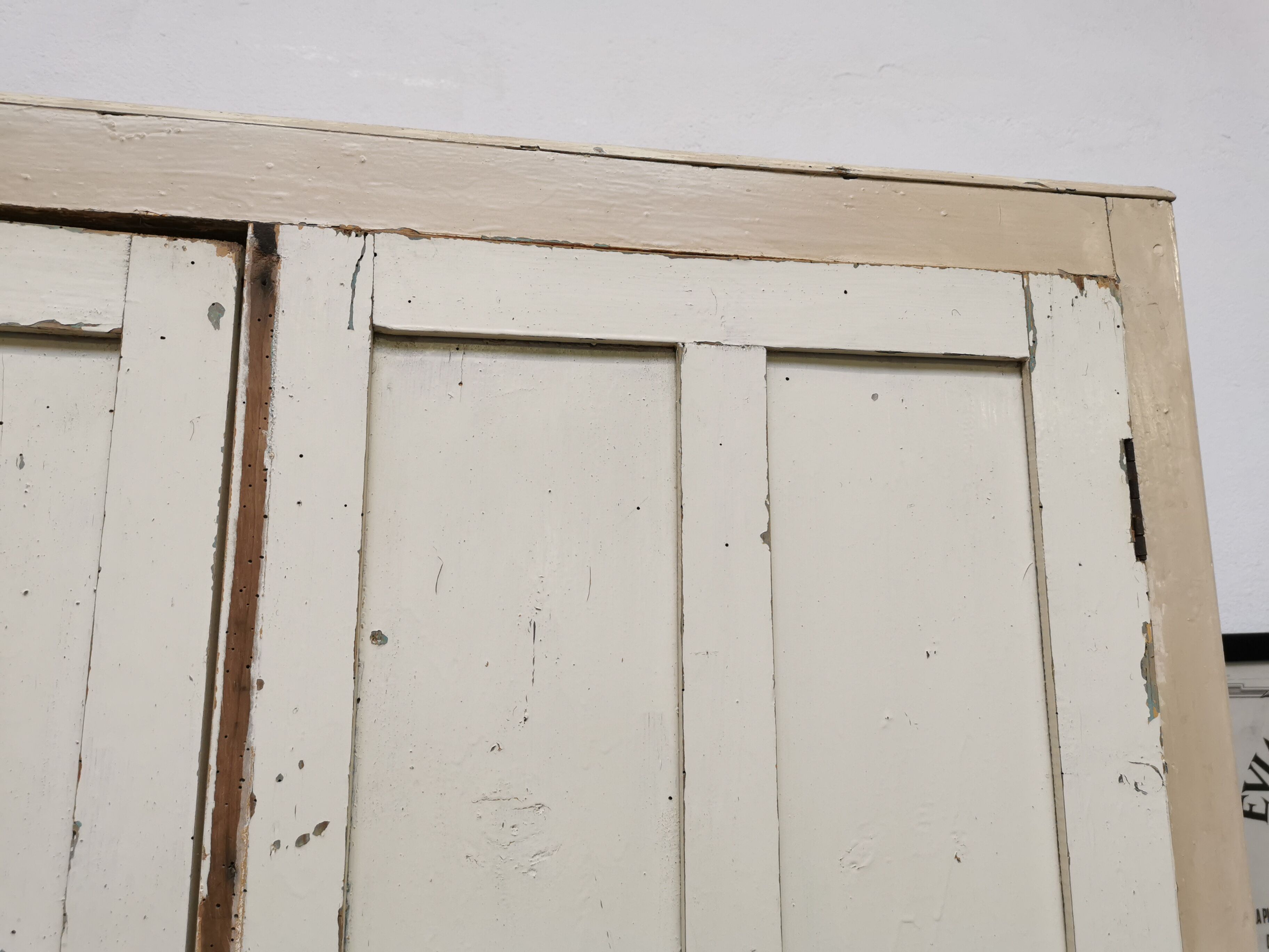 Armoire parisienne