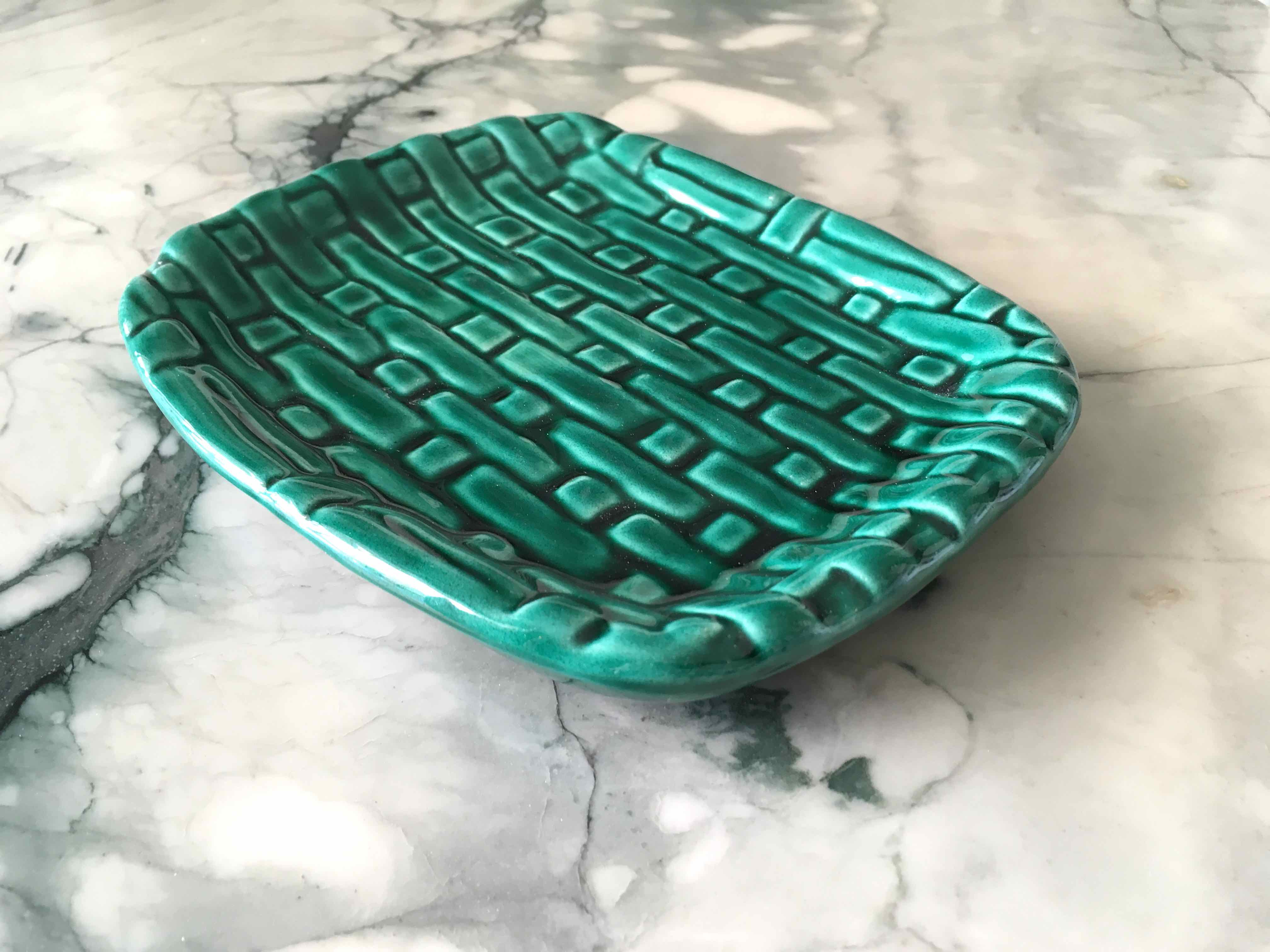 Vintage ceramic pocket tray