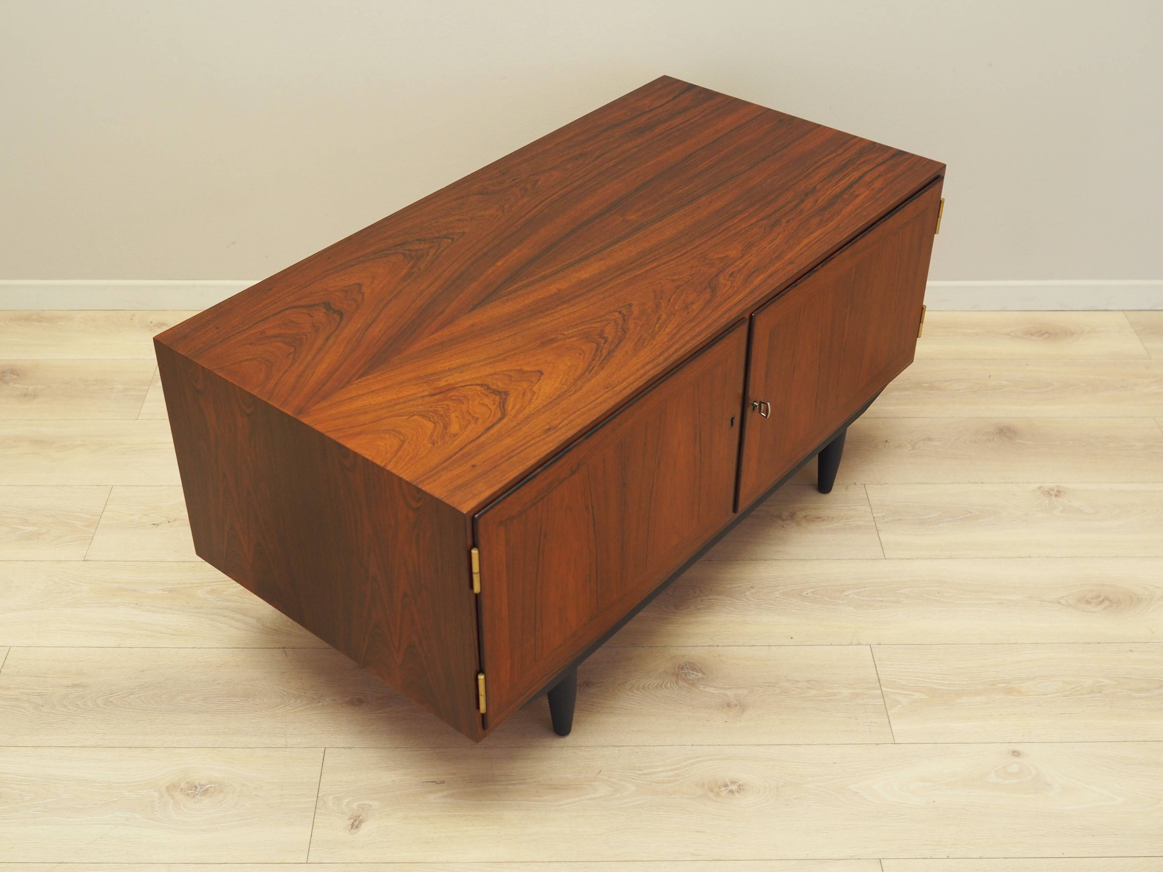 Rosewood cabinet, Danish design, 1970s, manufacture: Hundevad