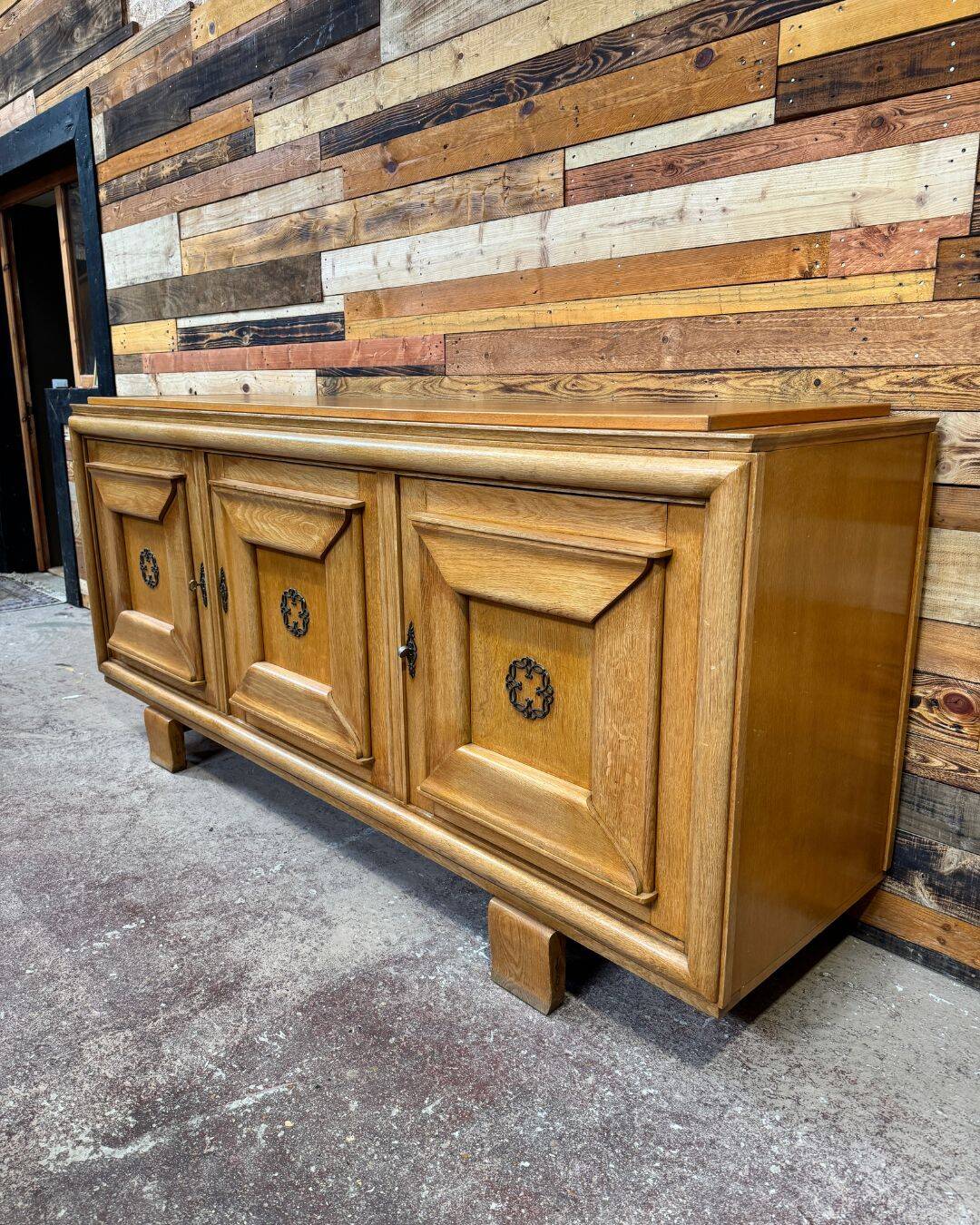 Modernist enfilade