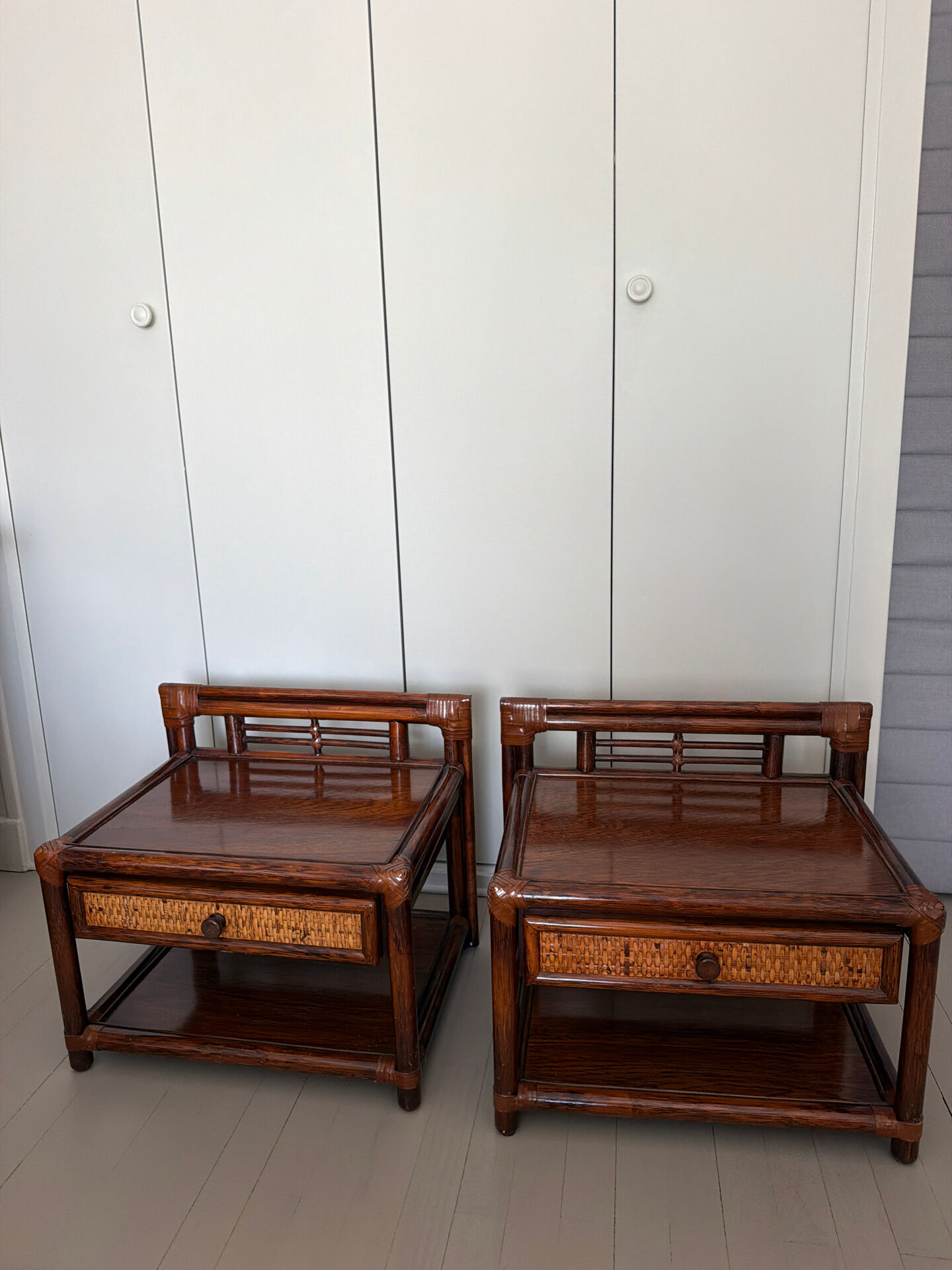 Lot de 2 tables de chevet Roche Bobois