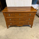 Antique chest of drawers