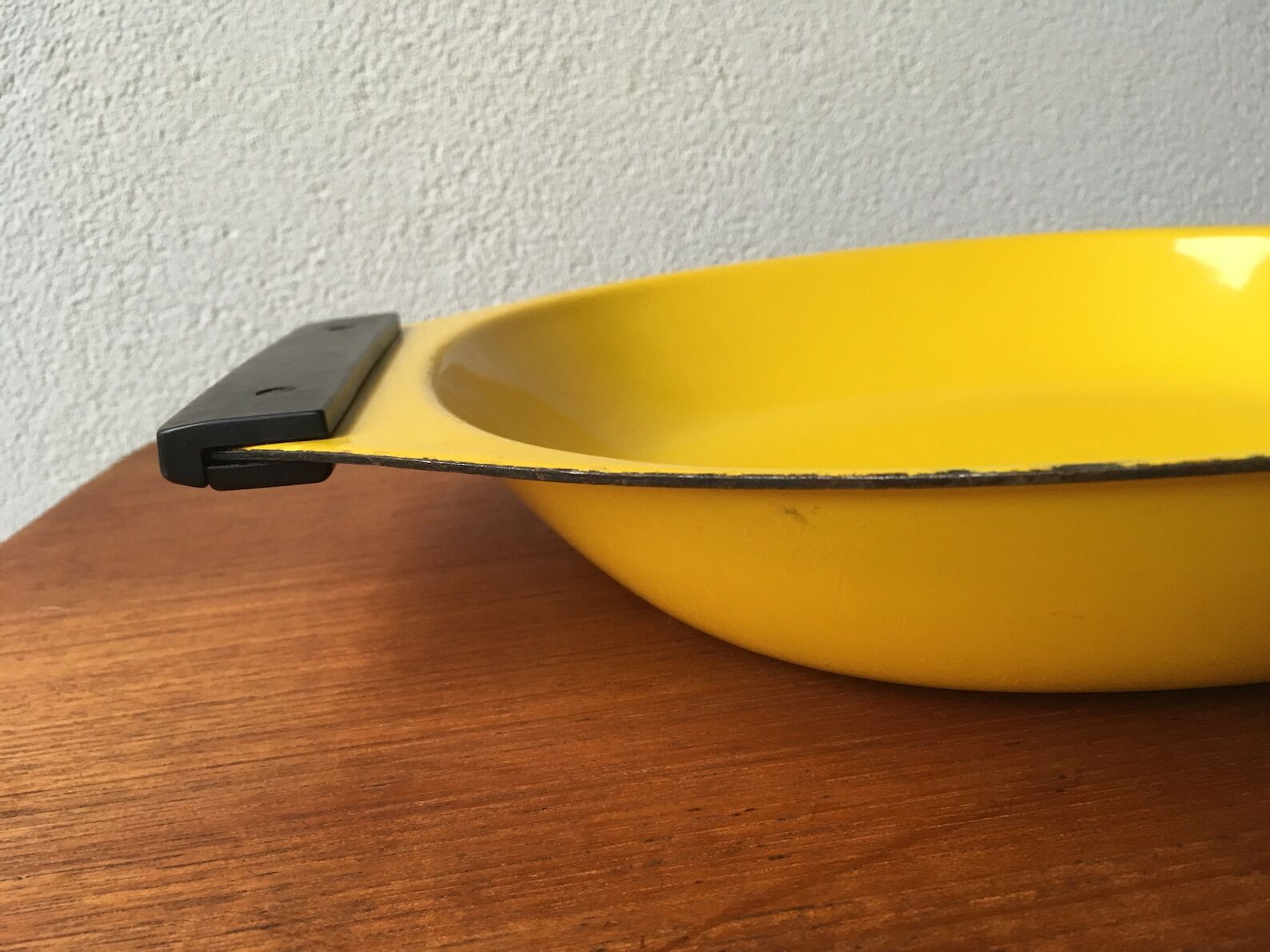 Large Vintage Cathrineholm Enamel bowl / dish / Roasting pan, Mid Century Enamel Cookware