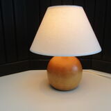 Lampe de table pied boule en bois